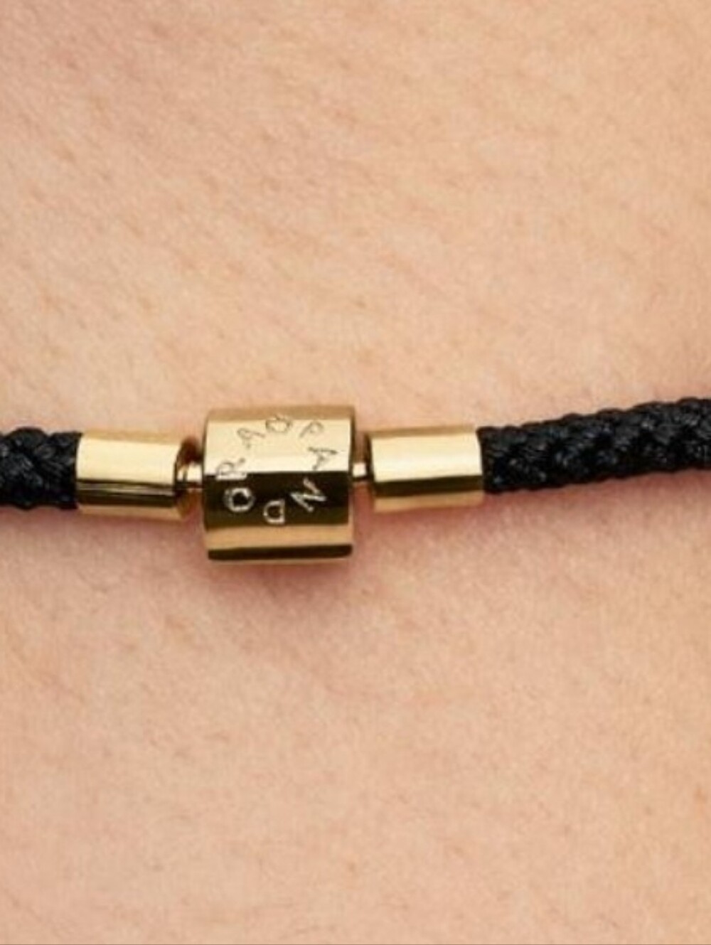 Authentic NEW Pandora Shimmering Black Cord Bracelet 14k gold plating - Picture 3 of 7